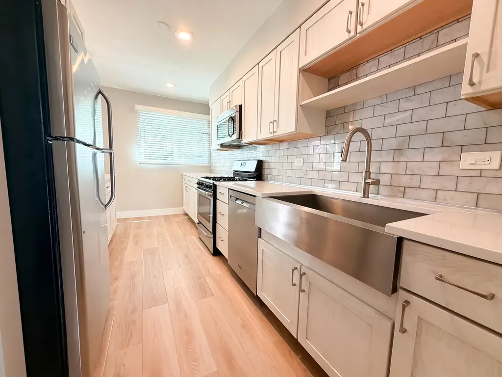 26W416 Macarthur Avenue Carol Stream IL 60188
