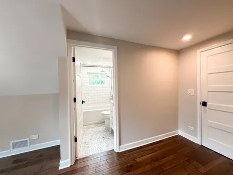 26W416 Macarthur Avenue Carol Stream IL 60188