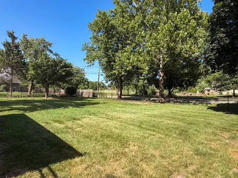 26W416 Macarthur Avenue Carol Stream IL 60188