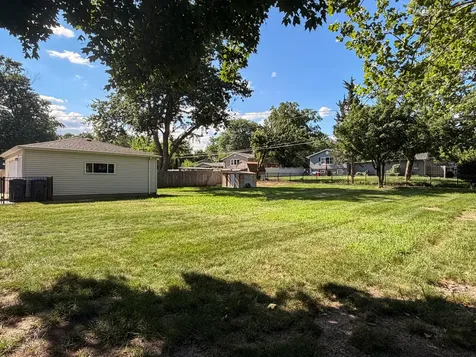 26W416 Macarthur Avenue Carol Stream IL 60188