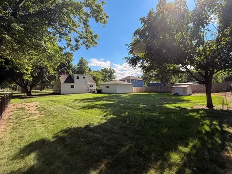 26W416 Macarthur Avenue Carol Stream IL 60188