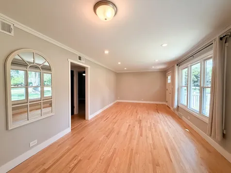 26W416 Macarthur Avenue Carol Stream IL 60188