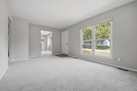 1302 Pinehurst Drive Bloomington IL 61704