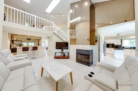 287 Willow Parkway Buffalo Grove IL 60089