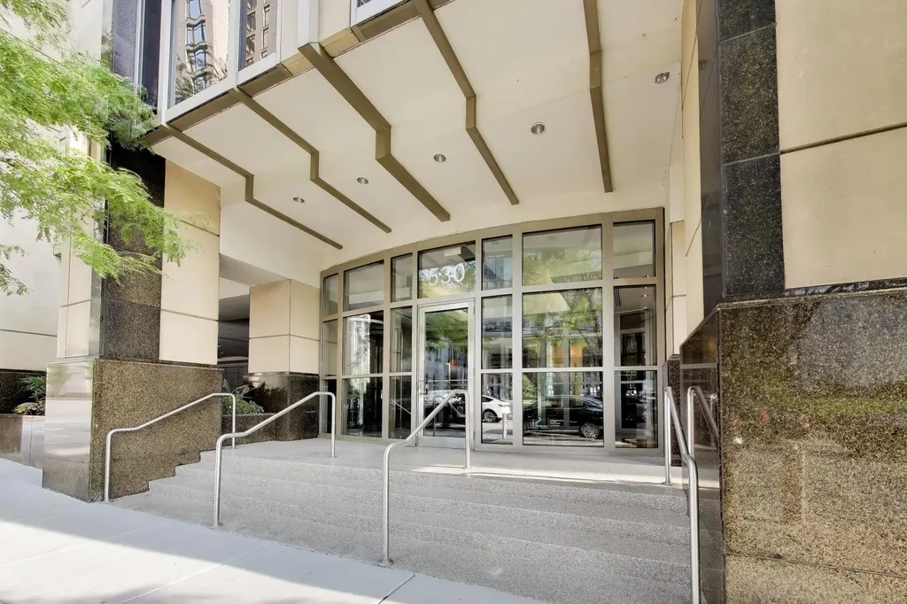530 North Lake Shore Drive Chicago IL 60611
