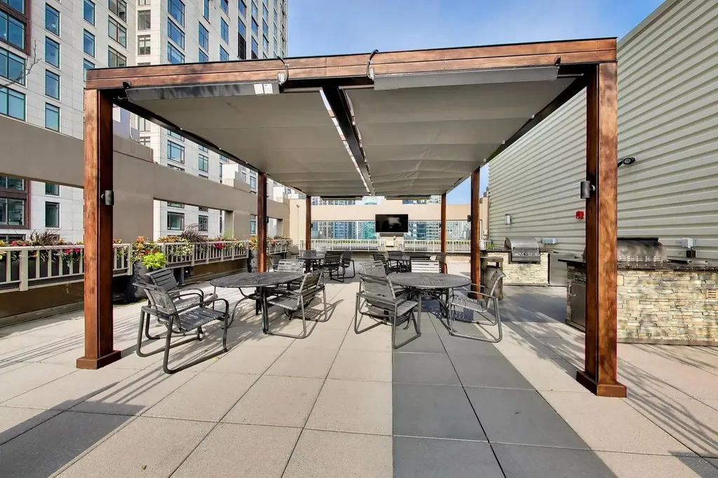 530 North Lake Shore Drive Chicago IL 60611