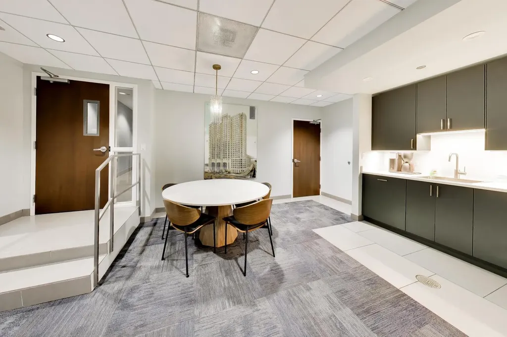 530 North Lake Shore Drive Chicago IL 60611
