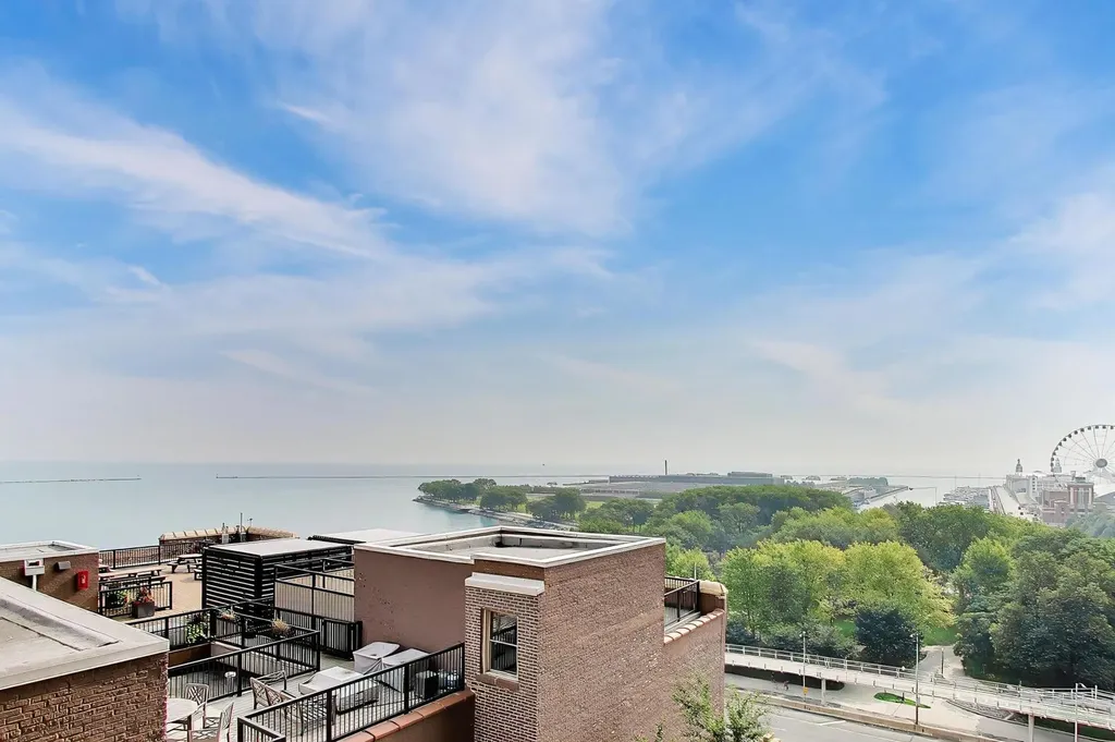 530 North Lake Shore Drive Chicago IL 60611