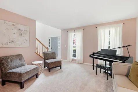 1987 Wedgeport Circle Romeoville IL 60446