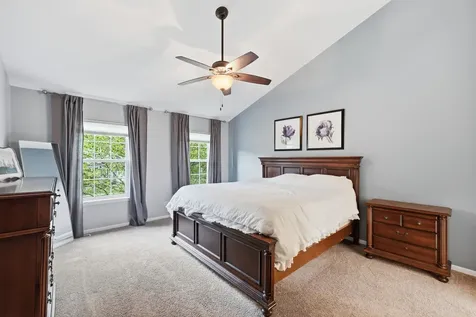 1987 Wedgeport Circle Romeoville IL 60446