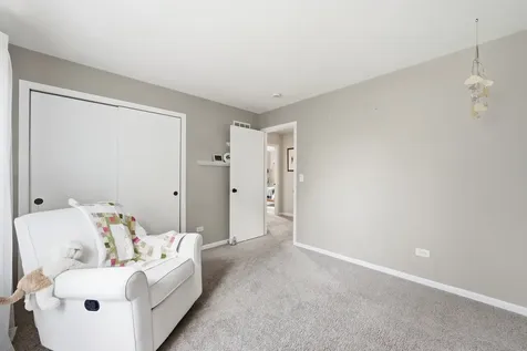 1987 Wedgeport Circle Romeoville IL 60446