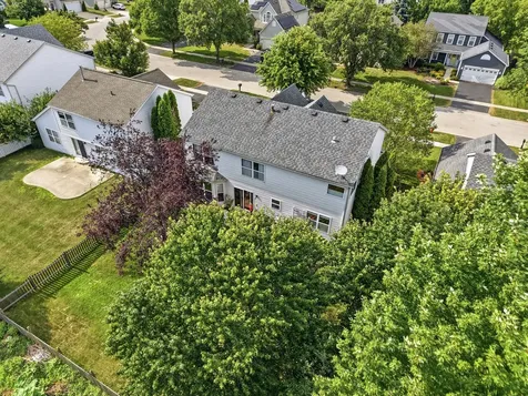 1987 Wedgeport Circle Romeoville IL 60446