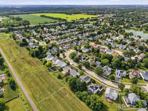 1987 Wedgeport Circle Romeoville IL 60446