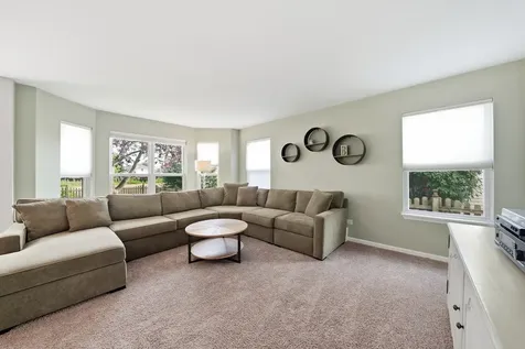 1987 Wedgeport Circle Romeoville IL 60446