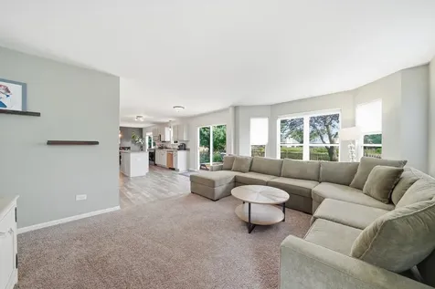 1987 Wedgeport Circle Romeoville IL 60446