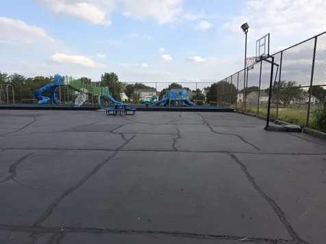 1987 Wedgeport Circle Romeoville IL 60446