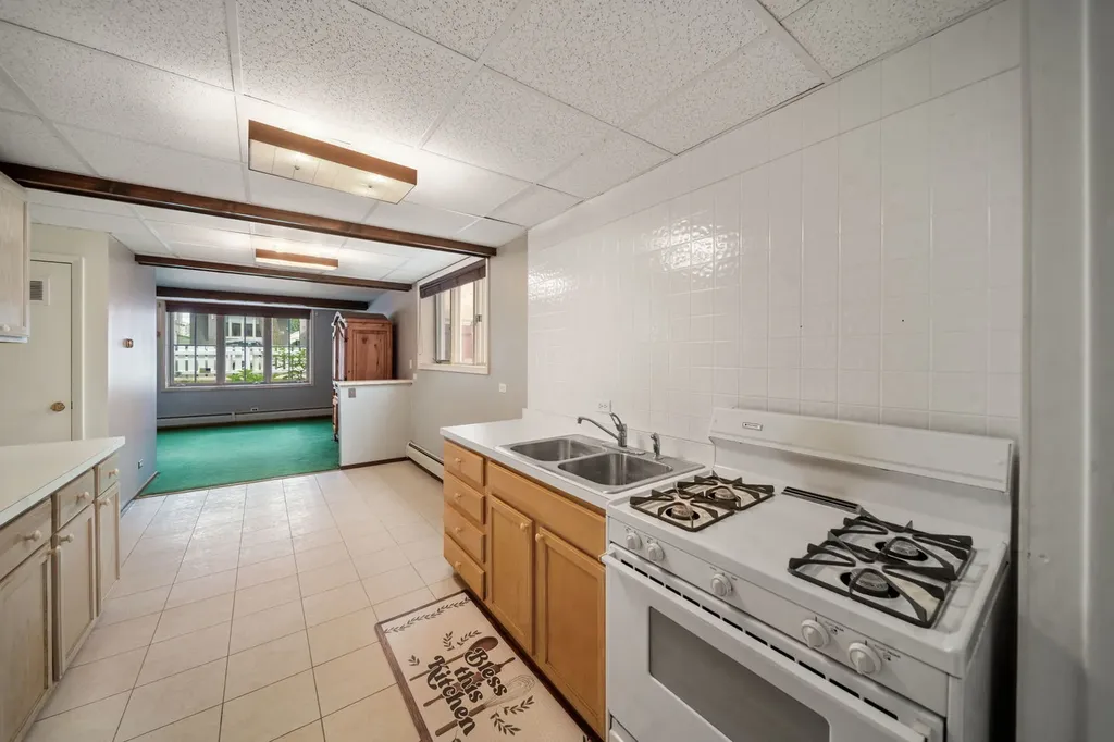 3517 South Lowe Avenue Chicago IL 60609