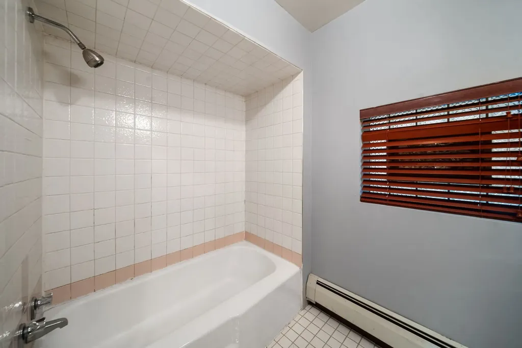 3517 South Lowe Avenue Chicago IL 60609