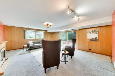 803 East Valley Lane Arlington Heights IL 60004