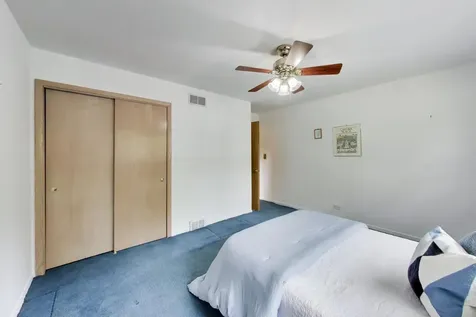 803 East Valley Lane Arlington Heights IL 60004