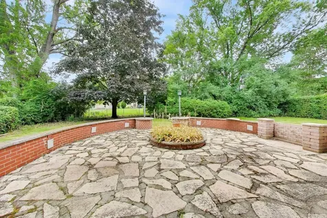 803 East Valley Lane Arlington Heights IL 60004