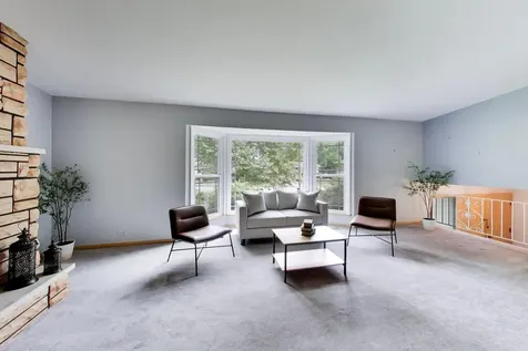 803 East Valley Lane Arlington Heights IL 60004
