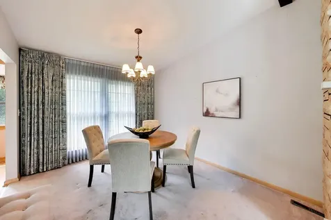 803 East Valley Lane Arlington Heights IL 60004