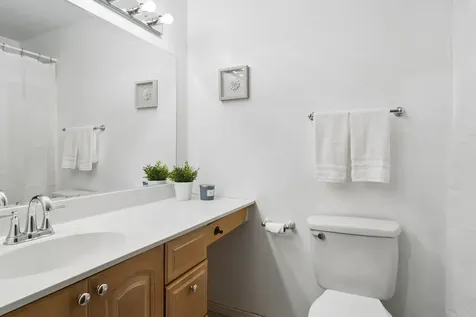 1160 Northbury Lane Wheeling IL 60090