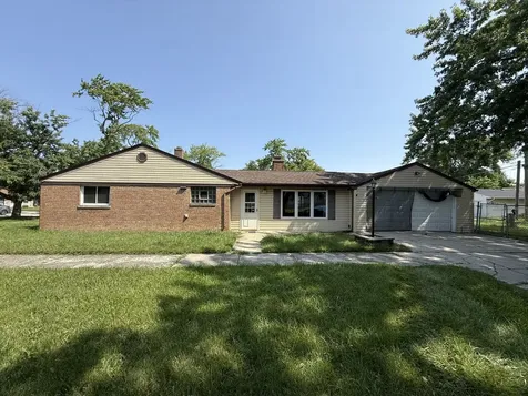 17057 Park Avenue Lansing IL 60438