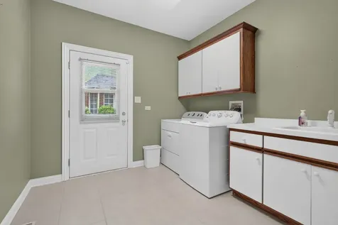 10897 Pioneer Trail Frankfort IL 60423