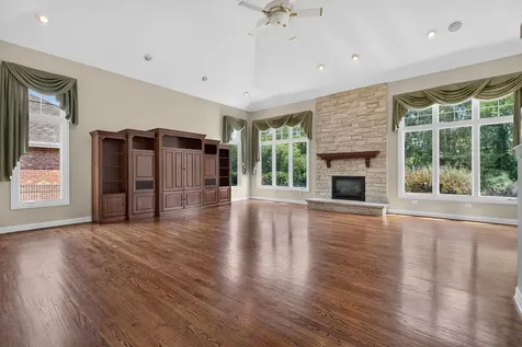 10897 Pioneer Trail Frankfort IL 60423