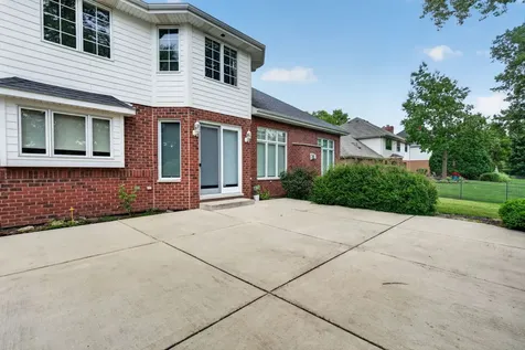 10897 Pioneer Trail Frankfort IL 60423