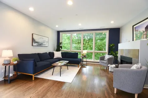 421 South Ridgeland Avenue Oak Park IL 60302