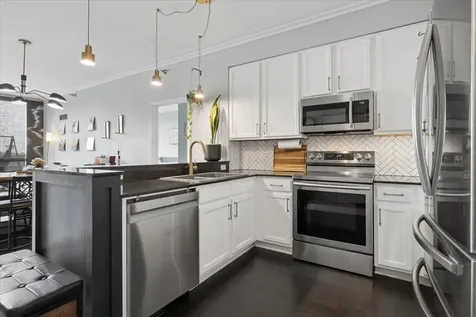 1841 South Calumet Avenue Chicago IL 60616