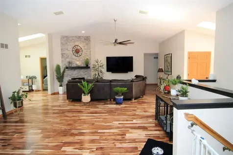 432 Village Wood Lane Rockton IL 61072