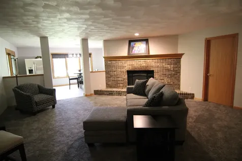 432 Village Wood Lane Rockton IL 61072