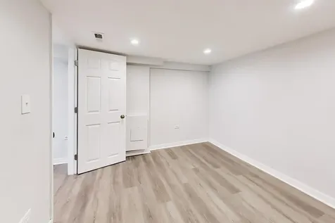 2504 East 96th Street Chicago IL 60617