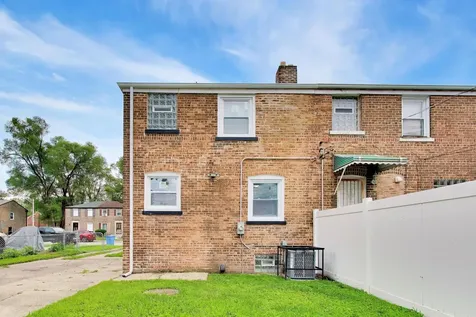 2504 East 96th Street Chicago IL 60617