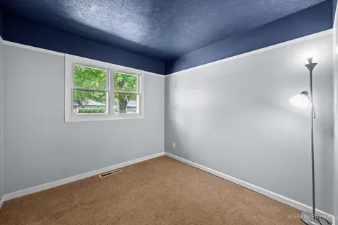 8326 Mildred Road Machesney Park IL 61115