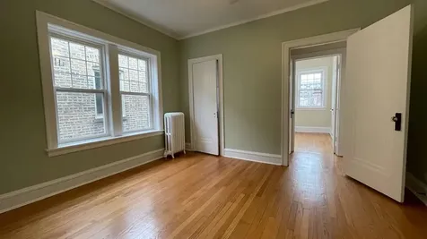 2734 West Winnemac Avenue Chicago IL 60625