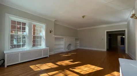 2734 West Winnemac Avenue Chicago IL 60625