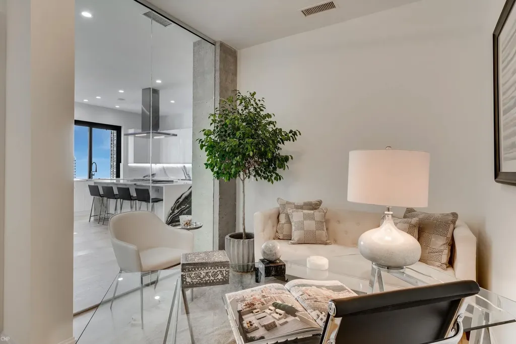 200 North Dearborn Street Chicago IL 60601