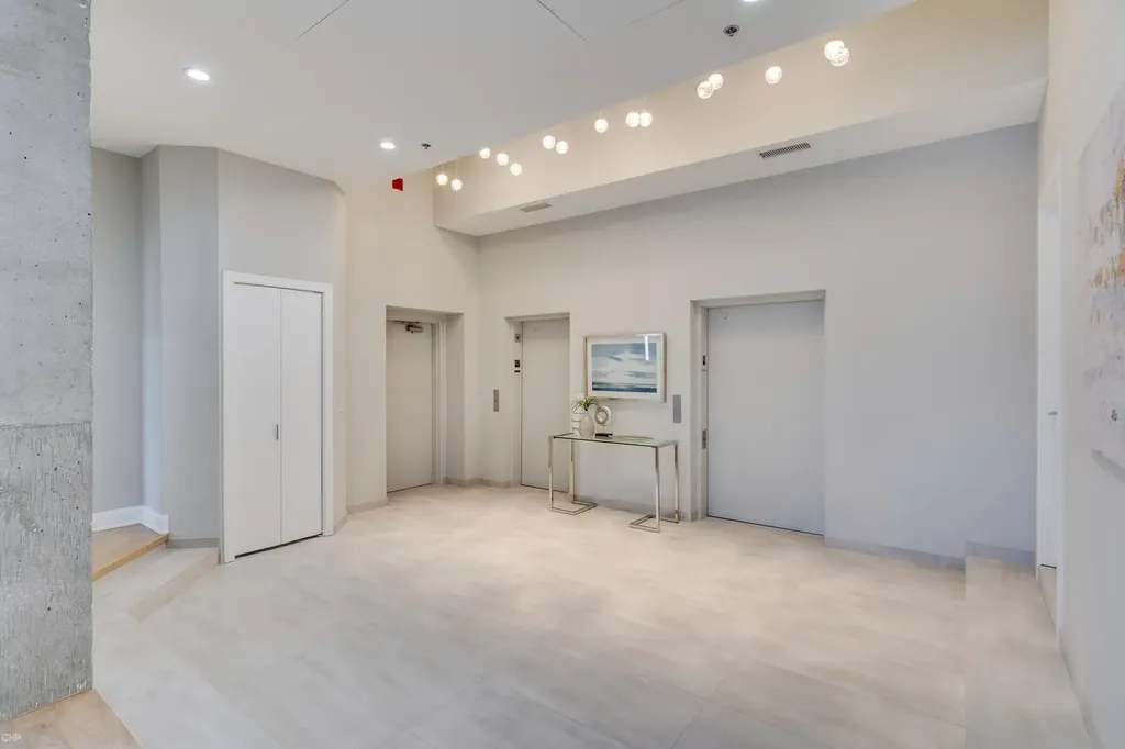 200 North Dearborn Street Chicago IL 60601