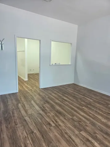 7105 Virginia Road Crystal Lake IL 60014