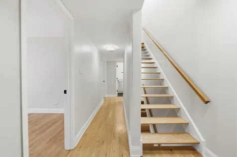 5510 South Cornell Avenue Chicago IL 60637