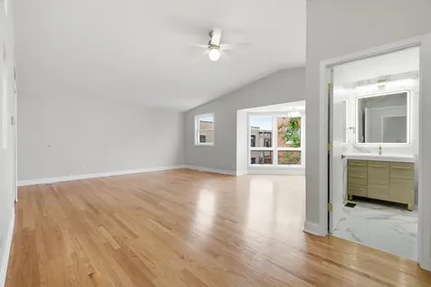 5510 South Cornell Avenue Chicago IL 60637