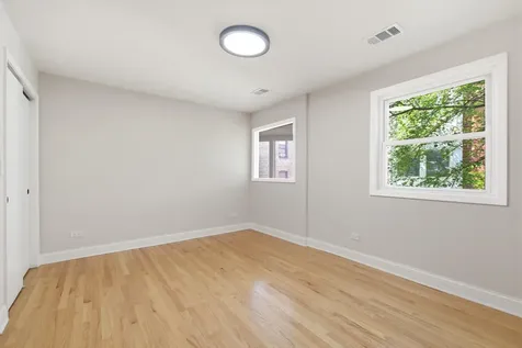 5510 South Cornell Avenue Chicago IL 60637