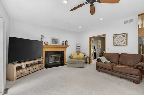 307 Kain Street Ottawa IL 61350