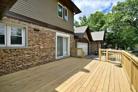 8951 West 99th Street Palos Hills IL 60465