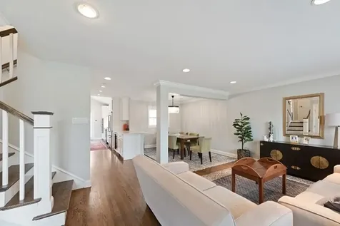 1605 South Greenwood Avenue Park Ridge IL 60068
